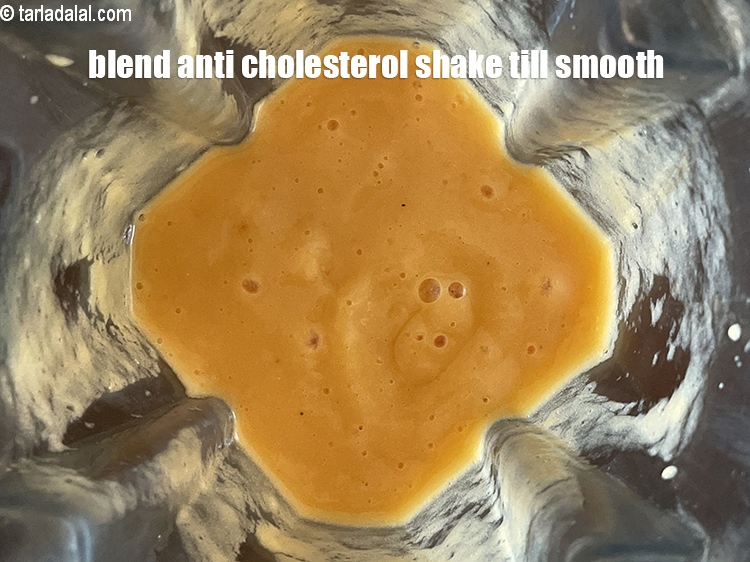 Step 8 – Blend <strong>anti cholesterol shake | low cholesterol papaya banana orange smoothie | healthy Indian shake …