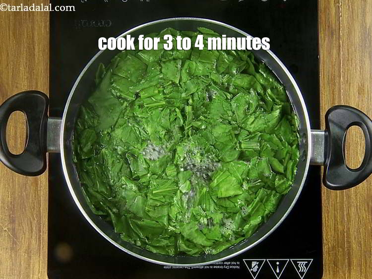 Step 8 – Cook on a medium flame for 3 to 4 minutes.&nbsp;