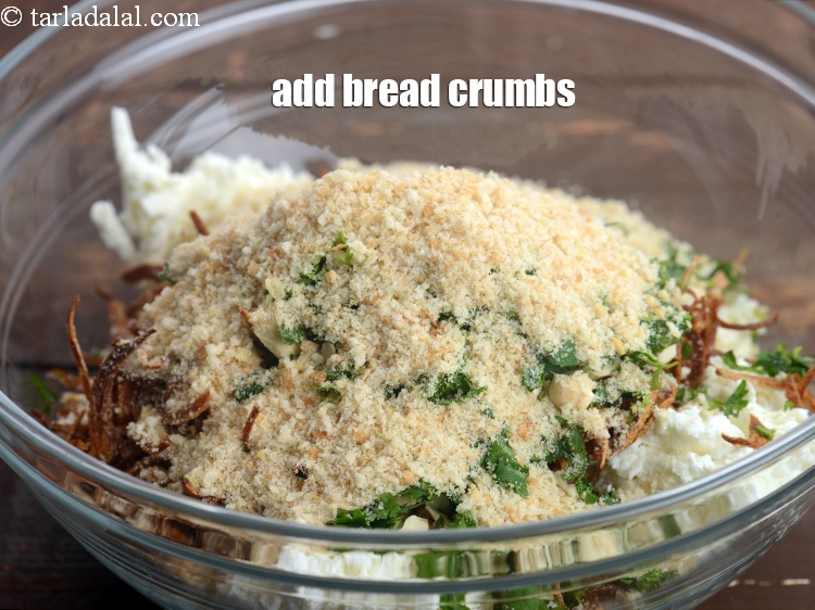 Step 8 – Add 5 tbsp&nbsp;<a href="https://tarladalal.com/glossary-bread-crumbs-breadcrumbs-222i">bread crumbs</a>.&nbsp;