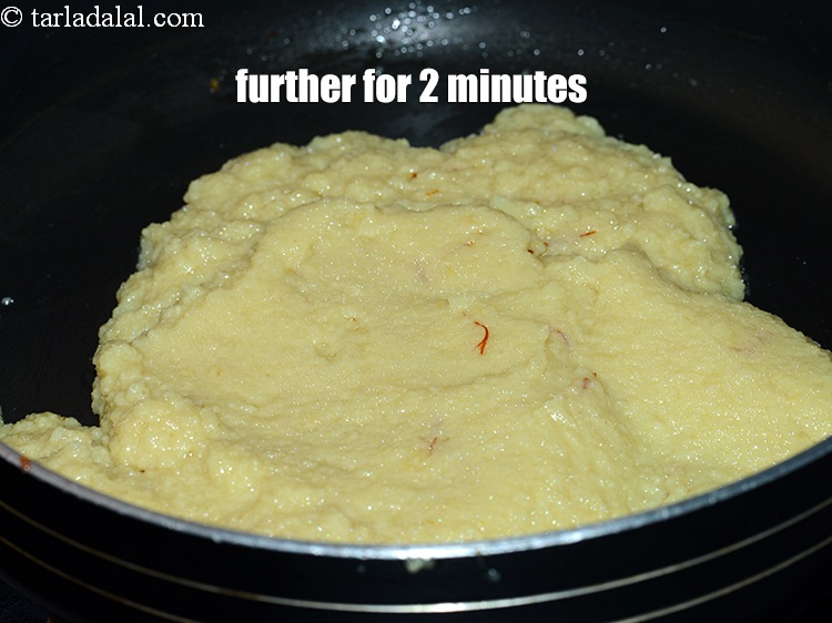 Step 8 – Further cook on medium flame for 2 minutes.