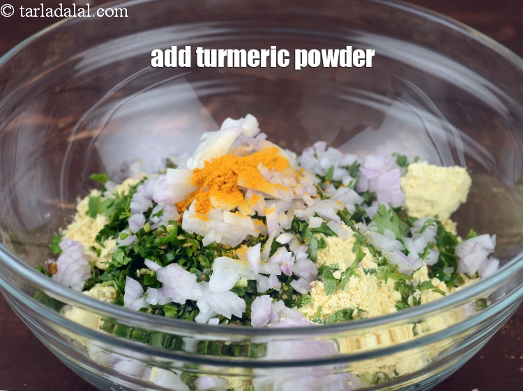 Step 8 – Add 1/4 tsp&nbsp;<a href="https://www.tarladalal.com/glossary-turmeric-powder-haldi-645i">turmeric powder (haldi)</a>.