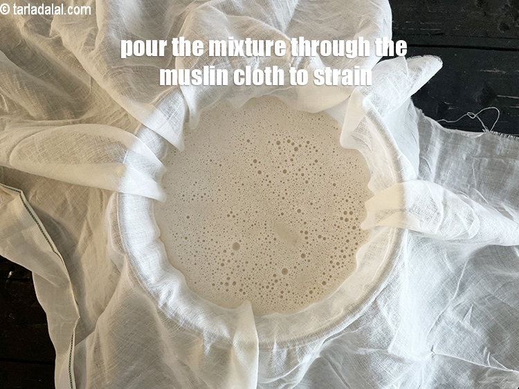 Step 9 – Pour the mixture and strain.