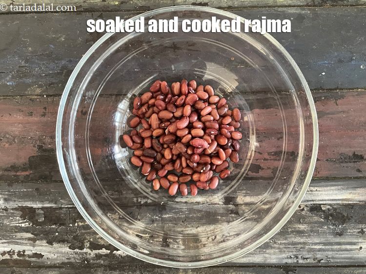 Step 19 – In a large bowl put&nbsp;1/2 cup&nbsp;<a href="glossary-boiled-rajma-1341i">soaked and cooked rajma (kidney beans)</a>.