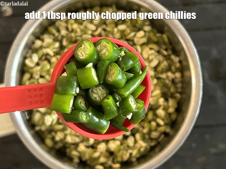 Step 11 – Add&nbsp;<meta charset="UTF-8" />1 tbsp&nbsp;roughly&nbsp;<a href="glossary-chopped-green-chilli-820i">chopped green chillies</a>.