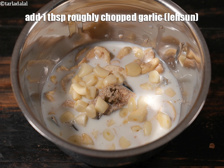 Step 9 – Add garlic. If you are Jain, then you can avoid the garlic.