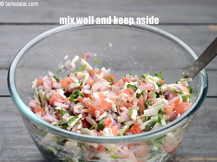 स्टेप 10 – अच्छी तरह मिलाएं और एक तरफ रख दें।<br /> &nbsp;