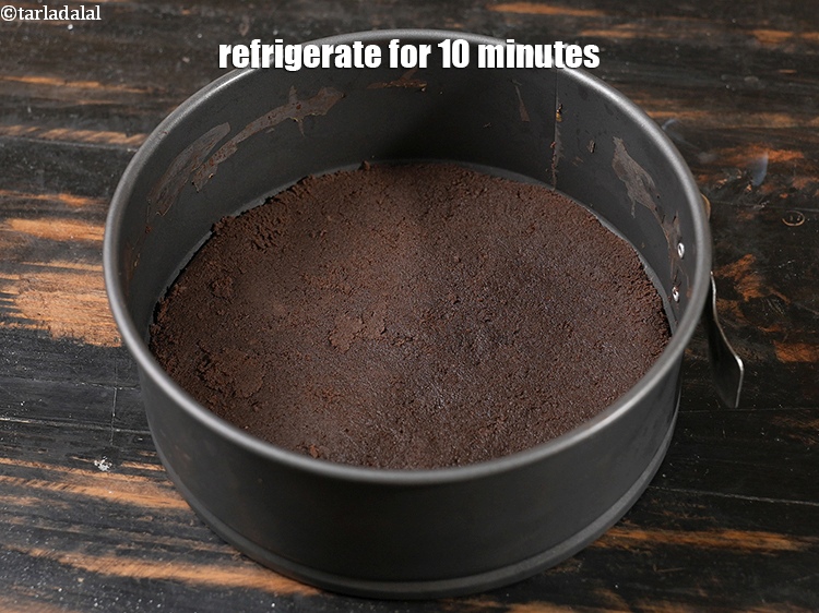 Step 9 – Refrigerate for 10 minutes. Keep aside.