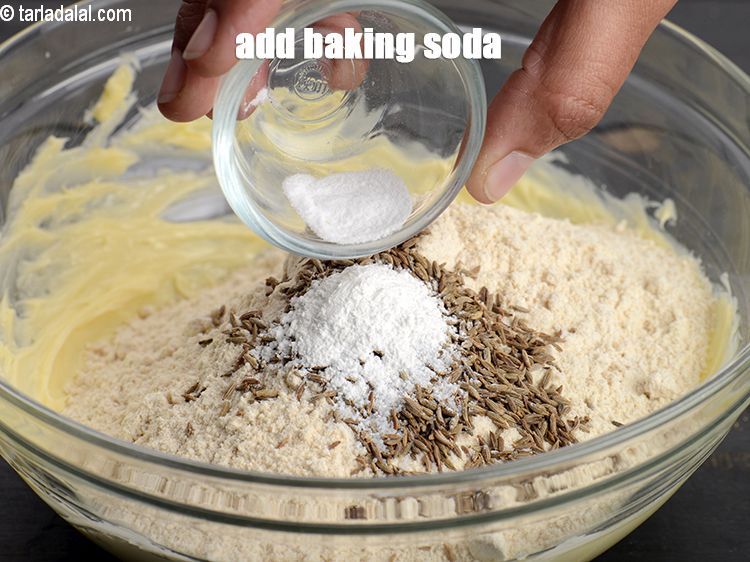 Step 9 – Add &frac14; tsp <a href="https://www.tarladalal.com/glossary-baking-soda-soda-bi-carb-615i">baking soda</a>.