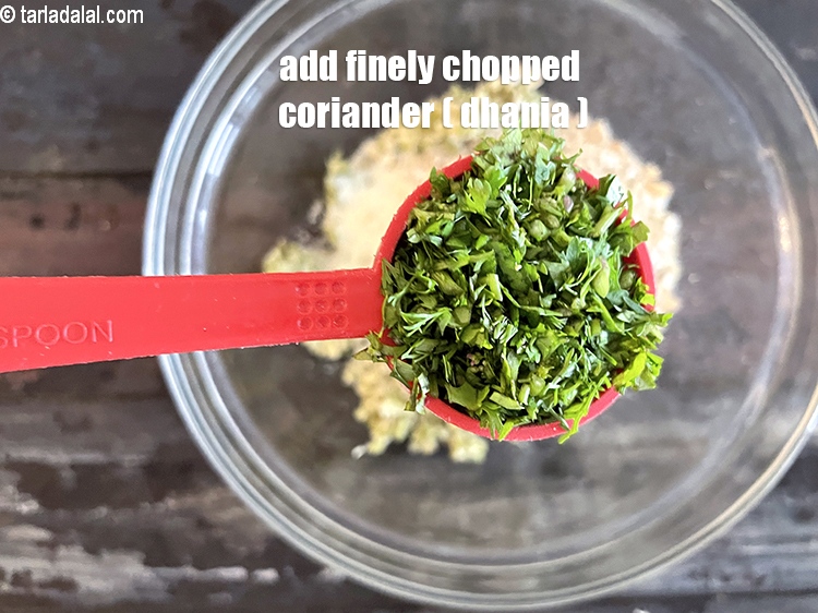 Step 10 – Add&nbsp;<meta charset="UTF-8" />2 tbsp&nbsp;finely&nbsp;<a href="glossary-chopped-coriander-783i">chopped coriander (dhania)</a>.