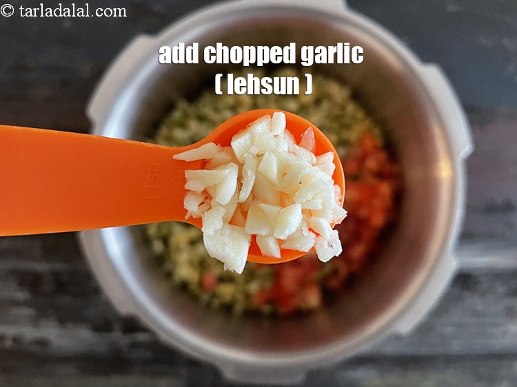 Step 9 – Add&nbsp;<meta charset="UTF-8" />1 1/2 tsp&nbsp;<a href="glossary-chopped-garlic-790i">chopped garlic (lehsun)</a>.