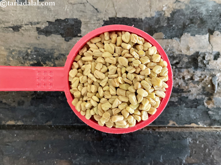 Step 7 – This is what fenugreek (methi) seeds look like.&nbsp;<meta charset="UTF-8" />Fenugreek seeds are small, roughly angular, …