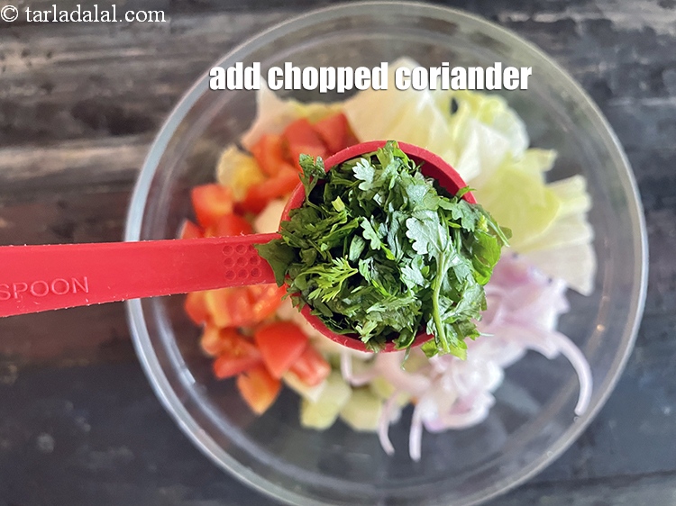 Step 18 – Add&nbsp;<meta charset="UTF-8" />1 tbsp&nbsp;<a href="glossary-chopped-coriander-783i">chopped corriander (dhania)</a>.