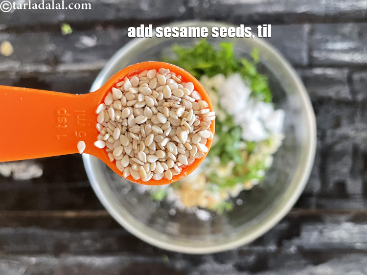 Step 15 – Add&nbsp;<meta charset="UTF-8" />1 tbsp&nbsp;<a href="glossary-sesame-seeds-til-gingelly-seeds-612i">sesame seeds (til)</a>.