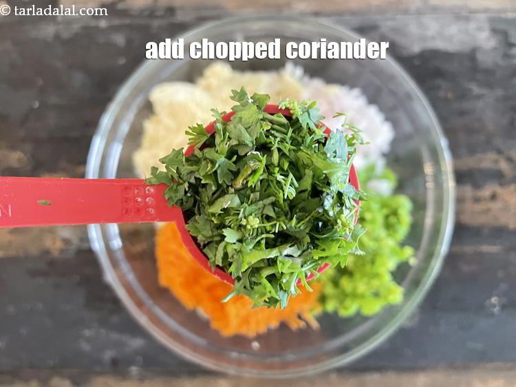 Step 14 – Add&nbsp;<meta charset="UTF-8" />2 tbsp&nbsp;<a href="glossary-chopped-coriander-783i">chopped coriander (dhania)</a>.