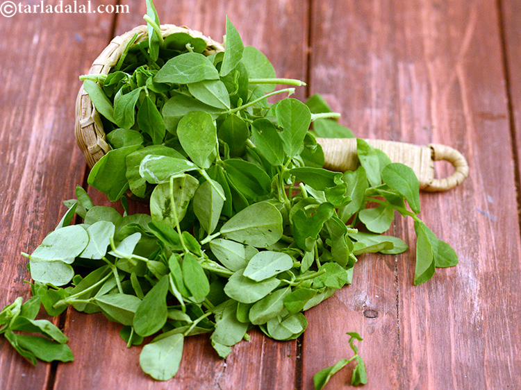 Step 20 – Always select bunches that are fresh and green in colour.&nbsp;