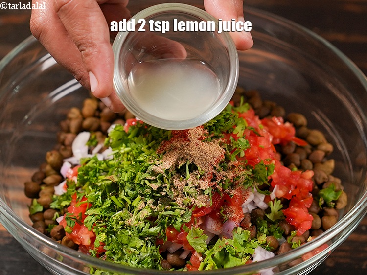 Step 20 – Add&nbsp;<meta charset="UTF-8" />2 tsp&nbsp;<a href="glossary-lemon-juice-numbi-ka-ras-nimbu-ka-juice-471i">lemon juice</a>.