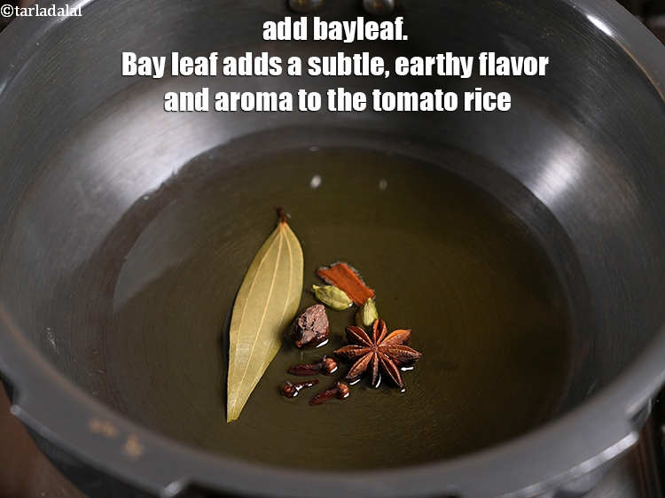 स्टेप 10 – <p>1&nbsp;<a href="">तेज पत्ता</a>&nbsp;&nbsp;डालें&nbsp;। तेजपत्ता टमाटर चावल में एक सूक्ष्म, मिट्टी …