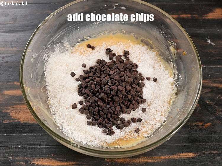 Step 10 – Add &frac12; cup&nbsp;<a href="https://www.tarladalal.com/glossary-chocolate-chips-325i">chocolate chips</a>.