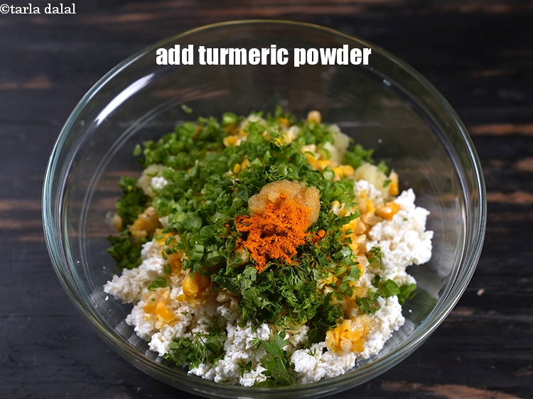 Step 10 – Add &frac14; tsp turmeric powder.