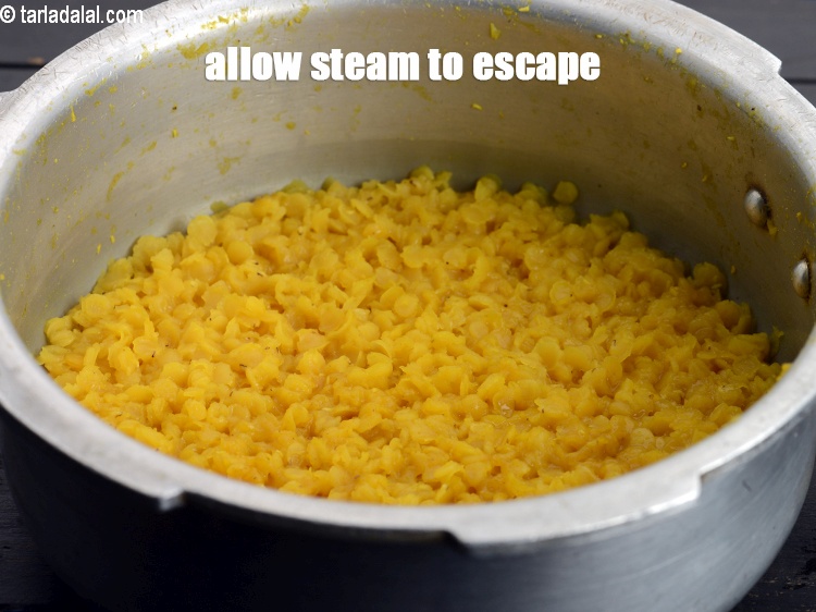 Step 10 – Allow the steam to escape before opening the lid.