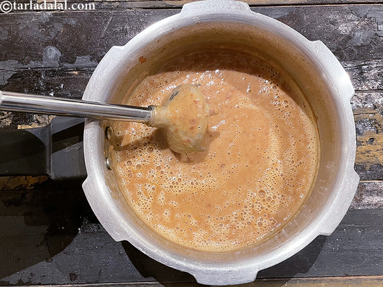 Step 32 – Blend in a mixer to a smooth pur&eacute;e.