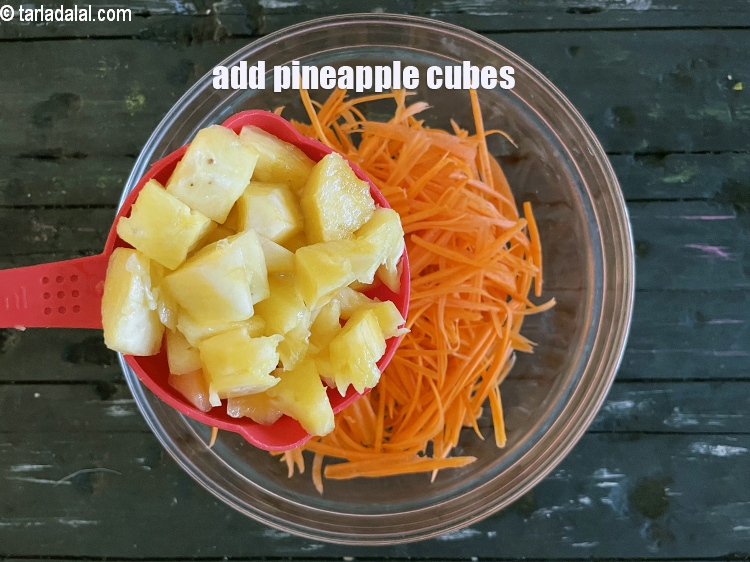 Step 10 – Add&nbsp;<meta charset="UTF-8" />1 cup&nbsp;<a href="glossary-pineapple-cubes-91i">pineapple cubes</a>.