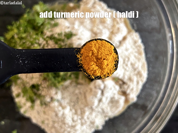 Step 19 – Add&nbsp;<meta charset="UTF-8" />1/4 tsp&nbsp;<a href="glossary-turmeric-powder-haldi-645i">turmeric powder (haldi)</a>.