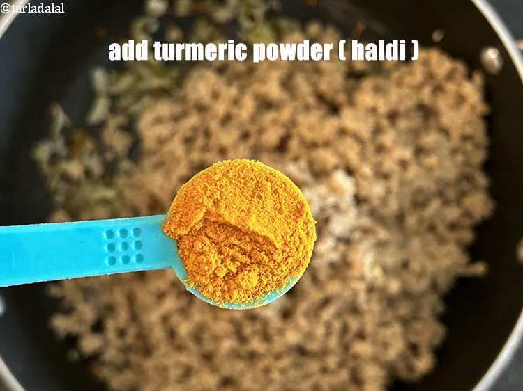 Step 15 – Add&nbsp;<meta charset="UTF-8" />1/2 tsp&nbsp;<a href="glossary-turmeric-powder-haldi-645i">turmeric powder (haldi)</a>.