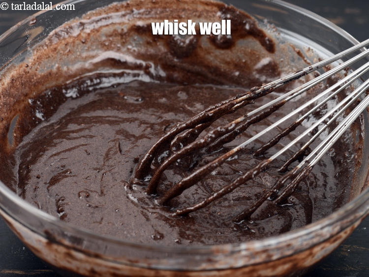 Step 10 – Whisk well to form a lump free batter.