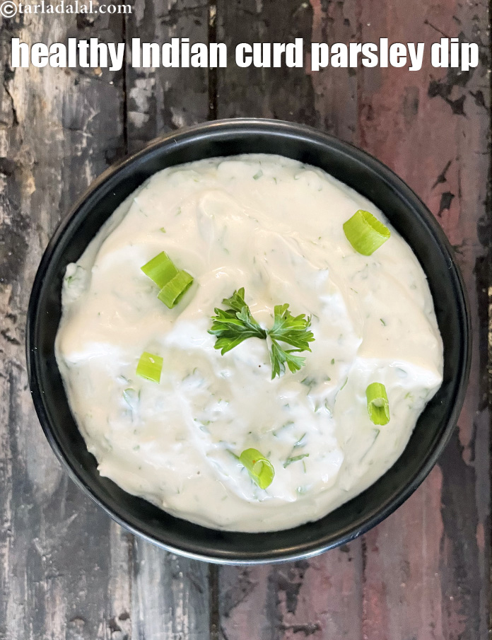 Step 14 – Serve <strong>parsley yoghurt dip | parsley dip | healthy&nbsp;Indian curd parsley dip |&nbsp;</strong>&nbsp;chilled.