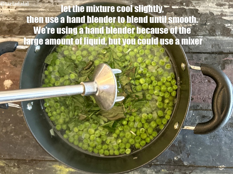 Step 11 – <meta charset="UTF-8" />Let the mixture cool slightly, then use a hand blender to blend it …