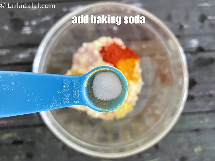 Step 11 – Add&nbsp;<meta charset="UTF-8" />2&nbsp;pinches&nbsp;<a href="glossary-baking-soda-soda-bi-carb-615i">baking soda</a>.