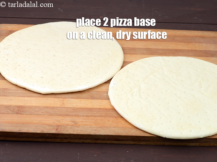 Step 18 – To make <strong>mushroom and bell pepper pizza recipe | Indian mushroom capsicum pizza | mushroom …