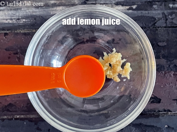 Step 11 – Add&nbsp;<meta charset="UTF-8" />2 tsp&nbsp;<a href="glossary-lemon-juice-numbi-ka-ras-nimbu-ka-juice-471i">lemon juice</a>.