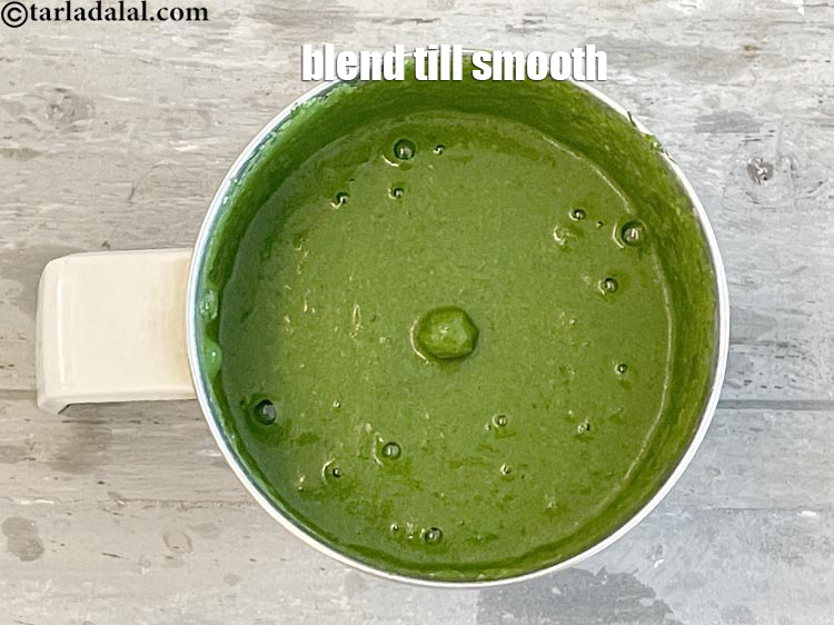 Step 12 – Close the lid and blend till smooth. Keep aside.&nbsp;<br /> &nbsp;