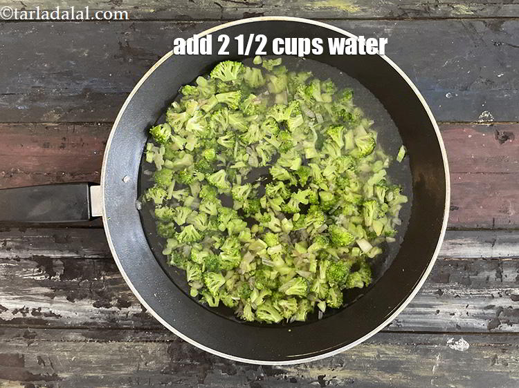 Step 12 – <meta charset="UTF-8" />Add 2&frac12; cups of water.