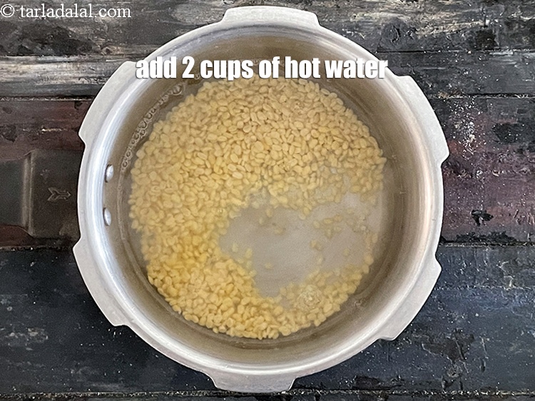 Step 10 – Add&nbsp;<meta charset="UTF-8" />2 cups of hot water.