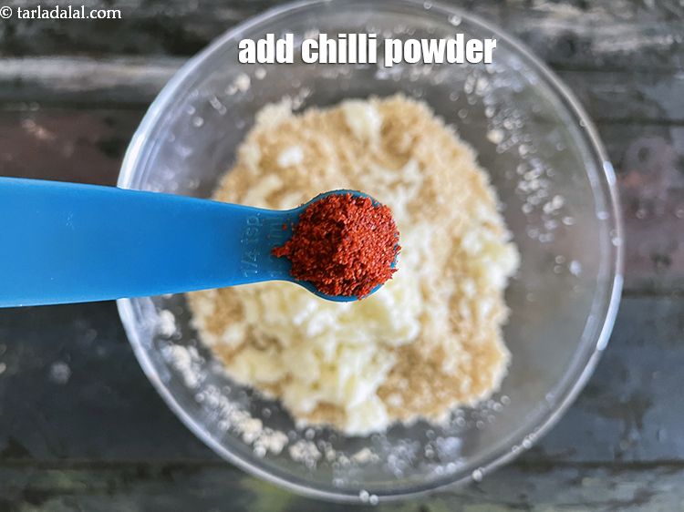 Step 14 – Add&nbsp;<meta charset="UTF-8" />1/4 tsp&nbsp;<a href="glossary-chilli-powder-red-chilli-powder-339i">chilli powder</a>.
