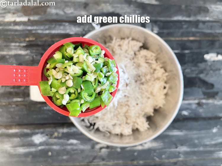 Step 14 – Add&nbsp;<meta charset="UTF-8" />1 tbsp&nbsp;roughly&nbsp;<a href="glossary-chopped-green-chilli-820i">chopped green chillies</a>.
