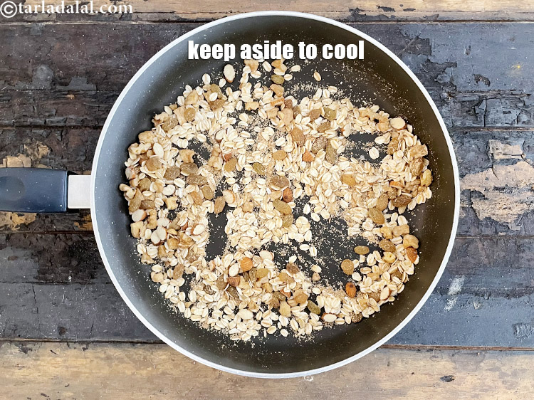 Step 31 – Keep aside to cool slightly.