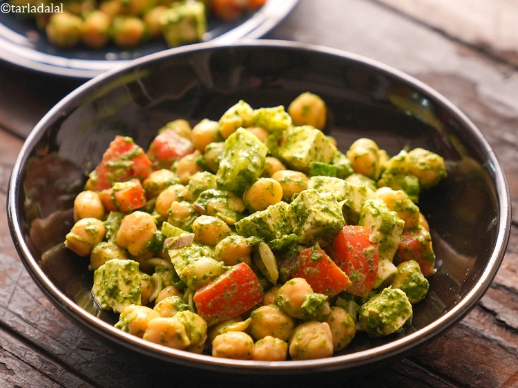Step 28 – Put <strong>kabuli chana salad | kabuli chana vegetable salad with paneer | healthy Indian&nbsp;kabuli chana …