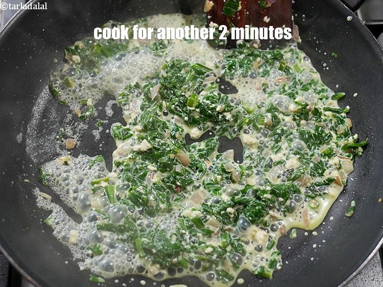 Step 11 – Cook on a medium flame for another 2 minutes, while stirring continuously.