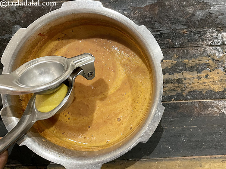 Step 36 – Add&nbsp;<meta charset="UTF-8" />1 tsp&nbsp;<a href="glossary-lemon-juice-numbi-ka-ras-nimbu-ka-juice-471i">lemon juice</a>.