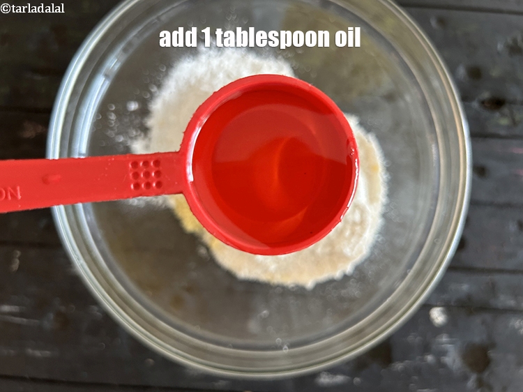 Step 11 – Add&nbsp;<meta charset="UTF-8" />1 tbsp&nbsp;<a href="glossary-oil-671i">oil</a>.