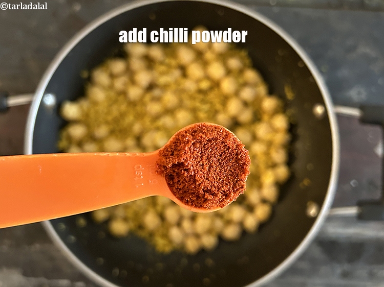 Step 21 – Add&nbsp;<meta charset="UTF-8" />1 tsp&nbsp;<a href="glossary-chilli-powder-red-chilli-powder-339i">chilli powder</a>.
