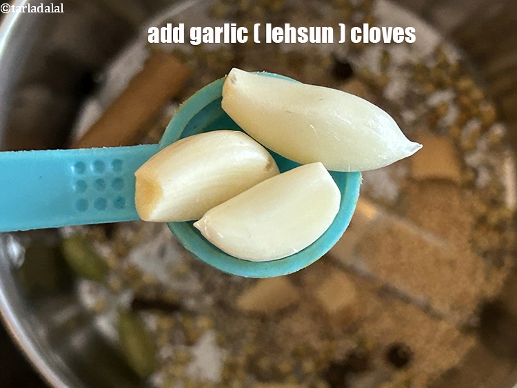 Step 19 – Add&nbsp;<meta charset="UTF-8" />3&nbsp;<a href="glossary-garlic-cloves-1857i">garlic (lehsun) cloves</a>.