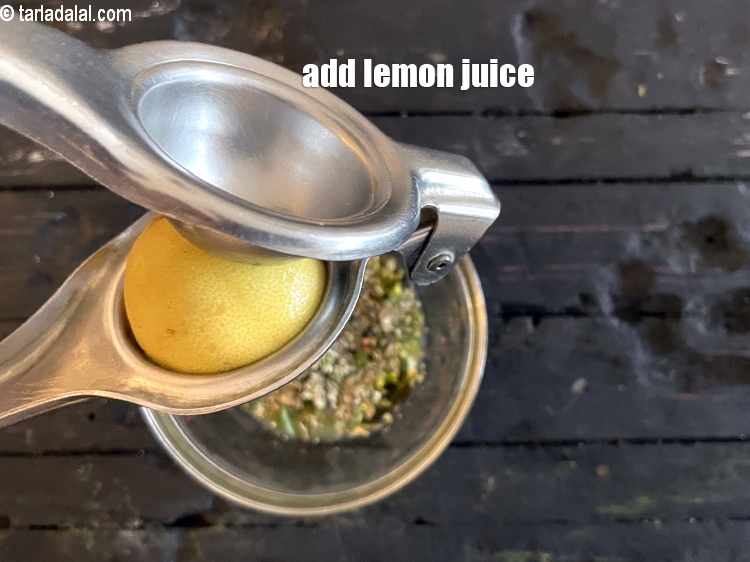 Step 12 – Add&nbsp;1 tsp lemon juice.