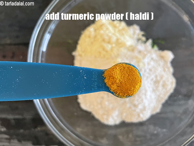 Step 11 – Add&nbsp;<meta charset="UTF-8" />1/4 tsp&nbsp;<a href="glossary-turmeric-powder-haldi-645i">turmeric powder (haldi)</a>.