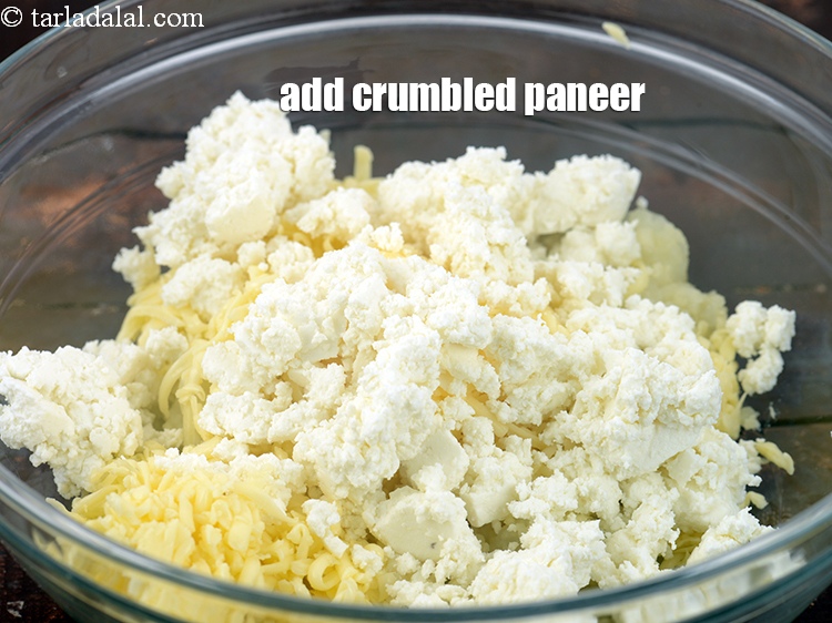 Step 11 – Add 1/2 cup <a href="https://www.tarladalal.com/glossary-crumbled-paneer-997i">crumbled paneer (cottage cheese)</a>.