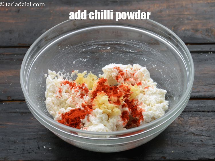 Step 11 – Add 1 tsp&nbsp;<a href="https://www.tarladalal.com/glossary-chilli-powder-red-chilli-powder-339i">chilli powder</a>.&nbsp;